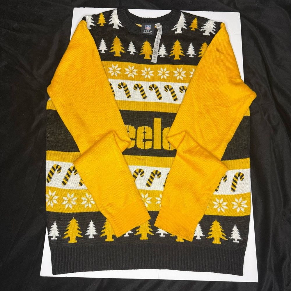 NFL Yellow and Black Crewneck Sweater